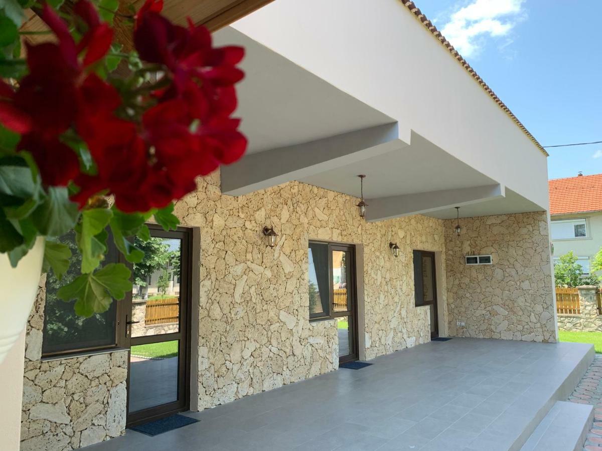 Ferienwohnung Casa Roka Ieşelniţa Exterior foto